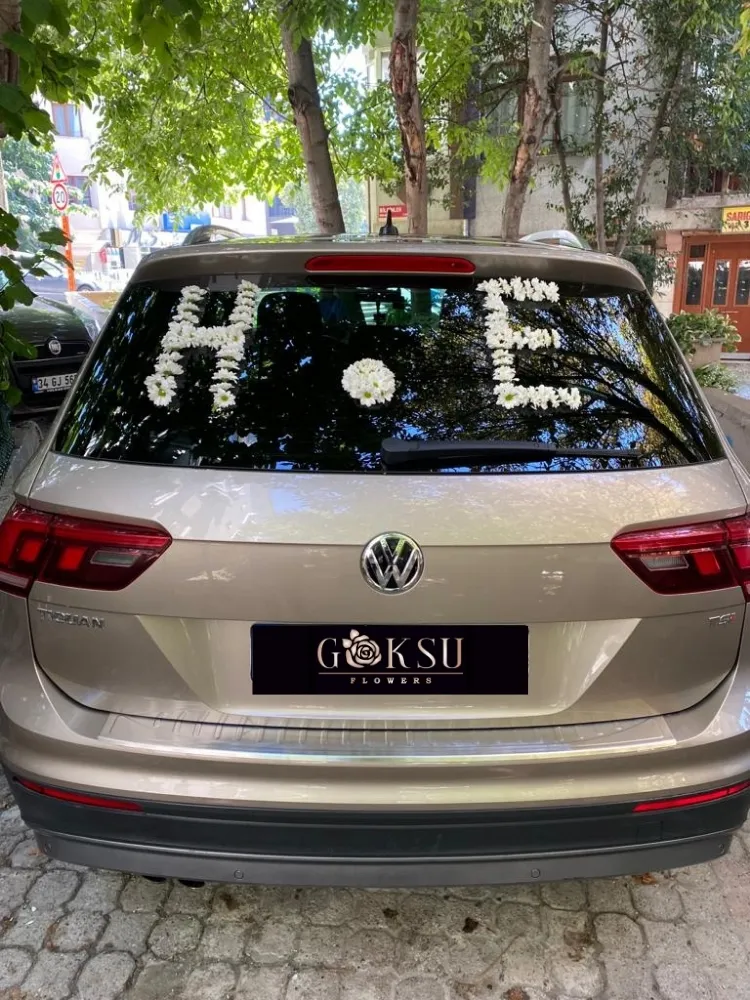 New Elegant White Lily Wedding Car Decoration 3